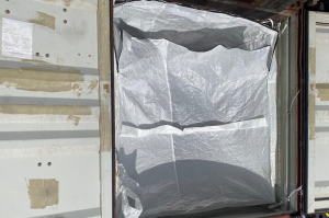 Специальные лайнер-бэги для морских контейнеров объемом 20 и 40 футов. Специальные лайнер-бэги для морских контейнеров объемом 20 и 40 футов.